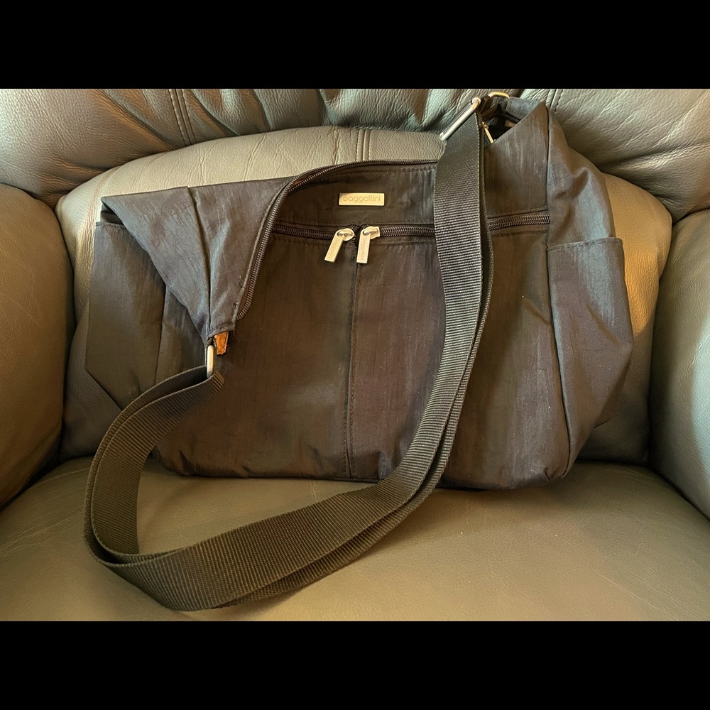 Baggallini Shoulder/Crossbody Purse